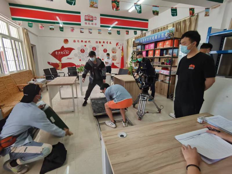 喀喇沁旗广告片拍摄公司：极简主义践行者，少即是多的视觉哲学